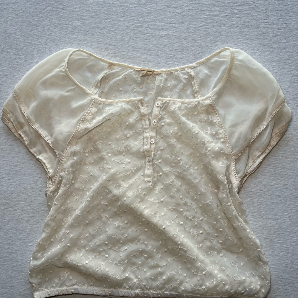 Y2K American Eagle Outfitters Ivory Embroidered Blouse size small